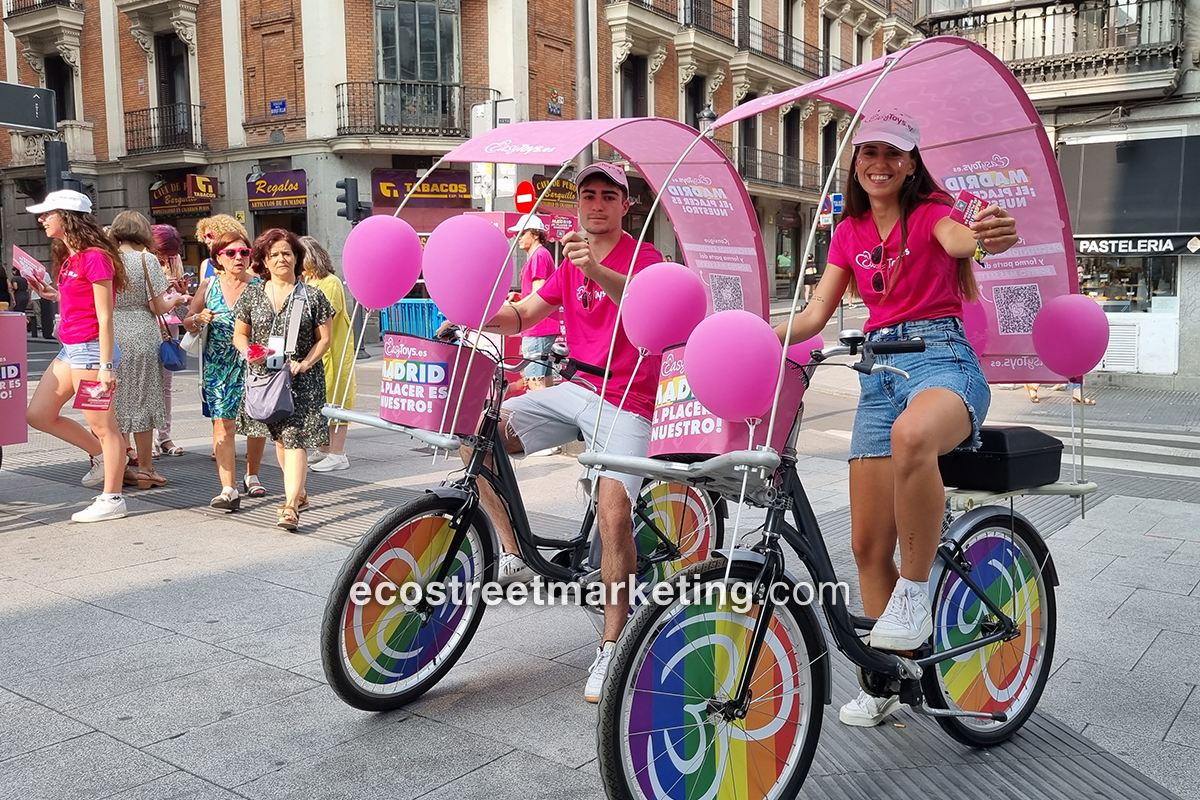 Bicicletas cubiertas en un evento en Madrid