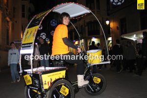 Eco Street Marketing Triciclo con publicidad