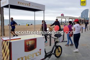 Eco Street Marketing Foodbike sampling producto eficaz en Barcelona