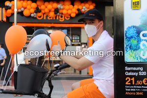 Promotores con experiencia street marketing en Barcelona